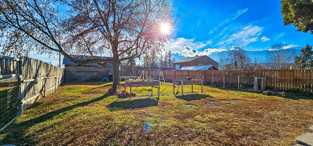 listing image 16510693235473968144
