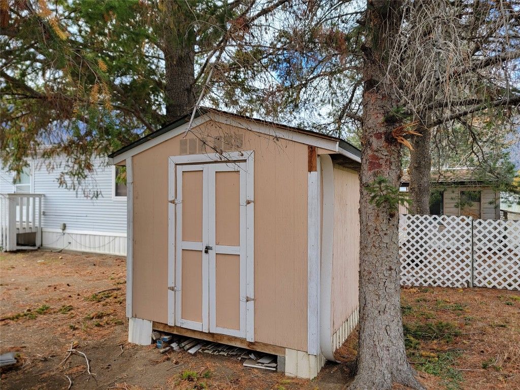 listing image 16511990617187937839