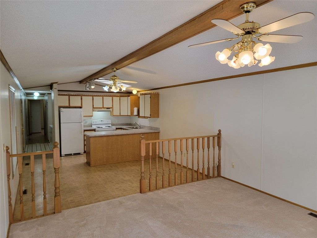 listing image 16513892509203488537