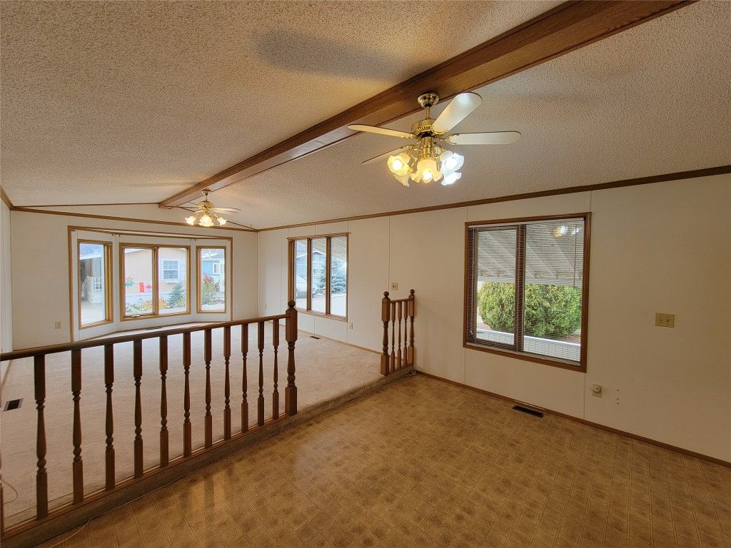 listing image 16515894792670431137