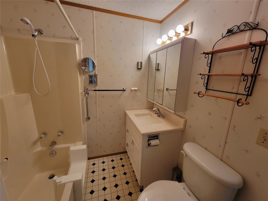 listing image 16515090110227170199