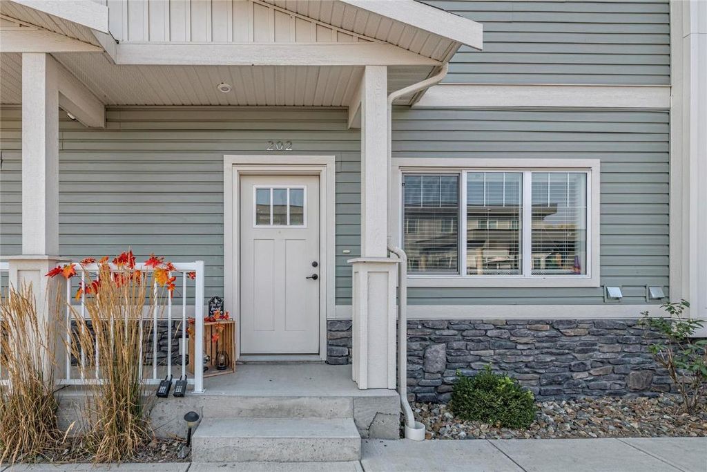 listing image 16511472996261016984