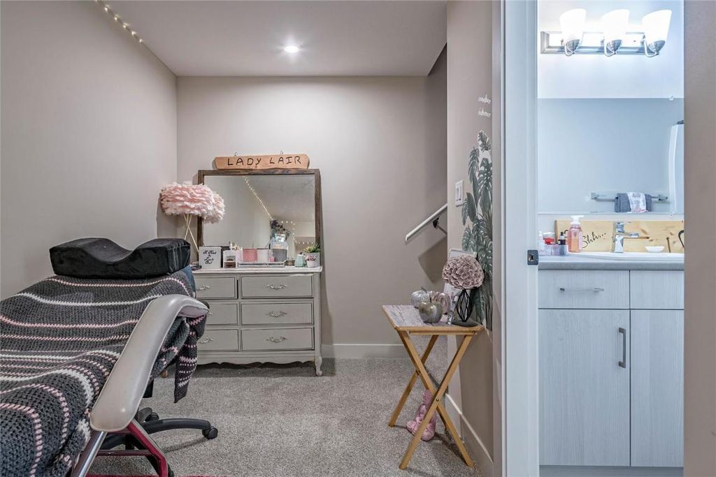 listing image 16511630549640555174