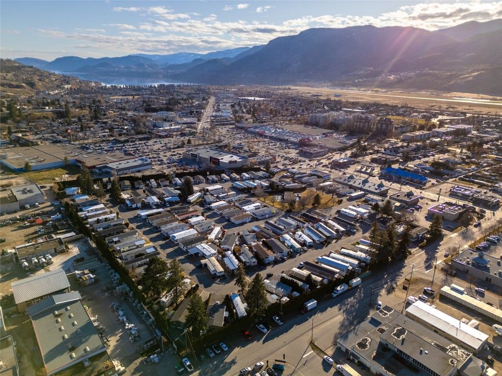 listing image 16519052396714944220