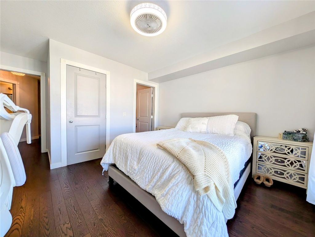 listing image 16518455992923880211
