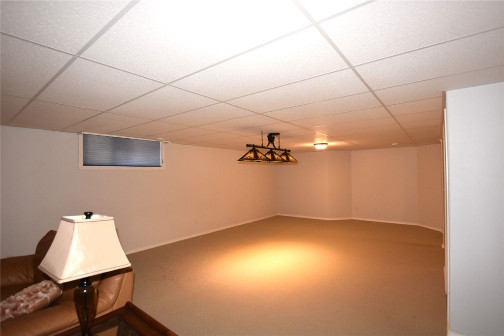 listing image 16516180228850534649