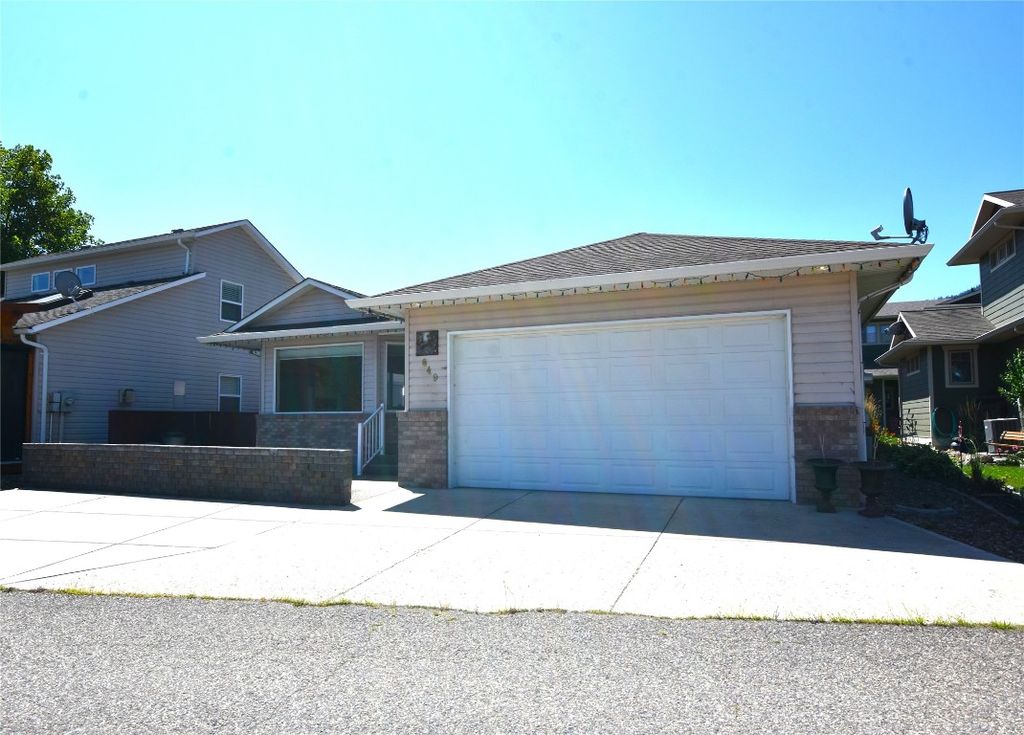 listing image 16516947112793189257