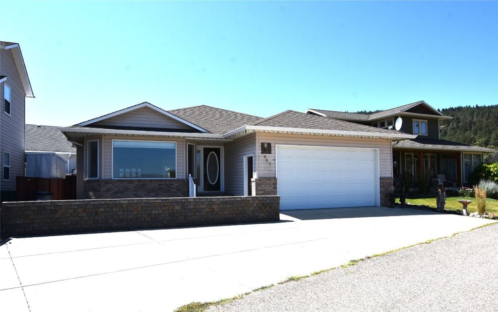 listing image 16516803272202856210