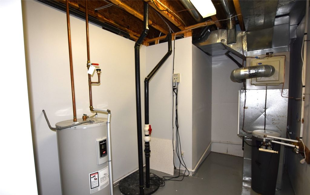 listing image 16517320085139638442