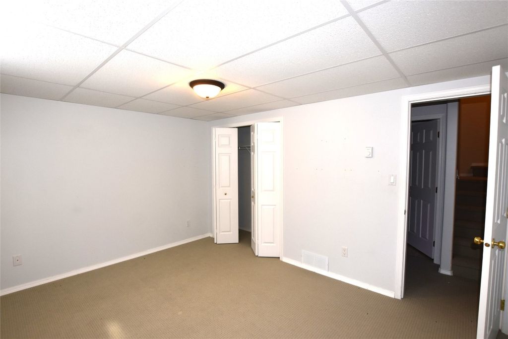 listing image 16519764801253774078