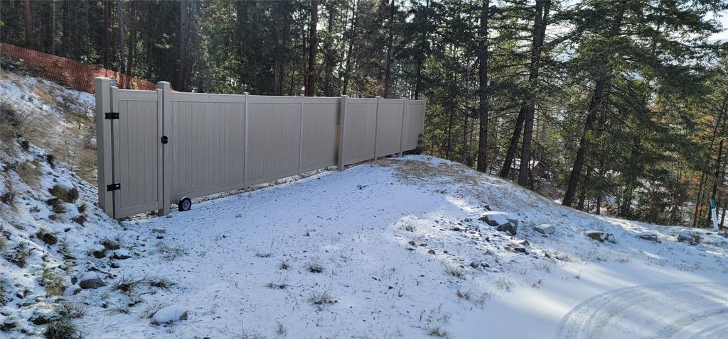 listing image 16514140693191821725