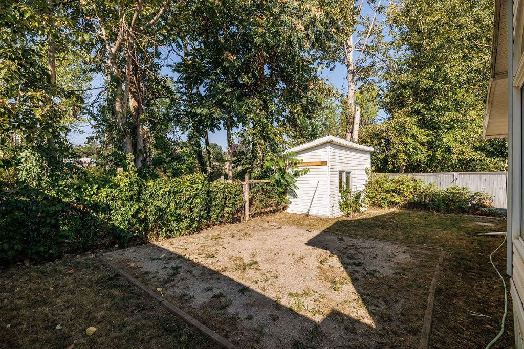 listing image 16515577018924054346