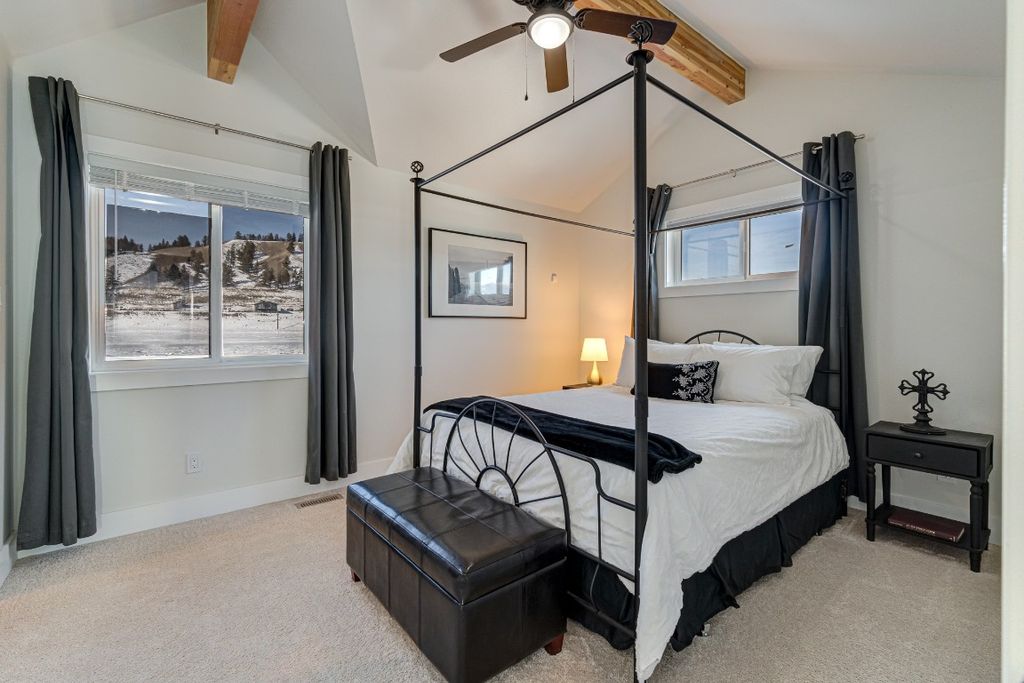 listing image 16510072847928312822