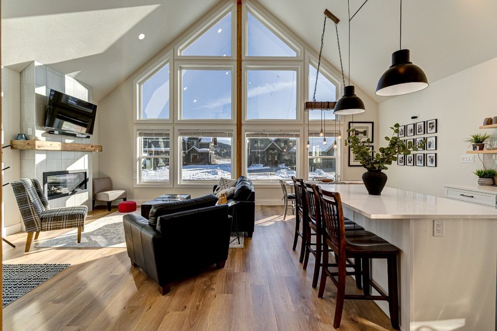 listing image 16519908076412819228