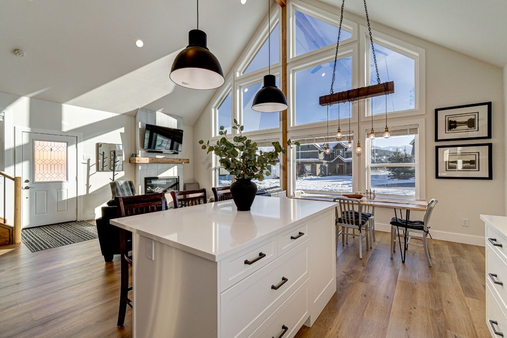 listing image 16514452550038260484
