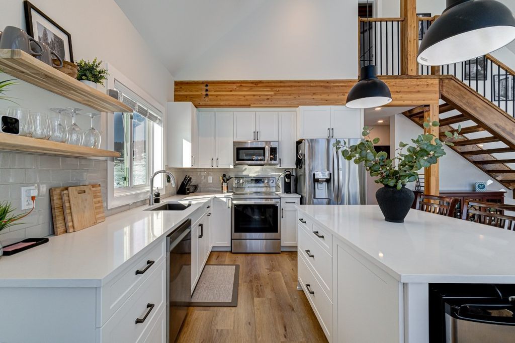listing image 16513682269203587063