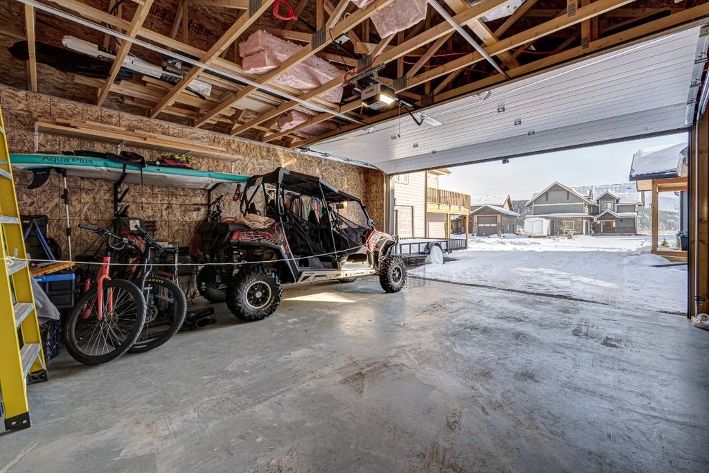listing image 16513998394111458035