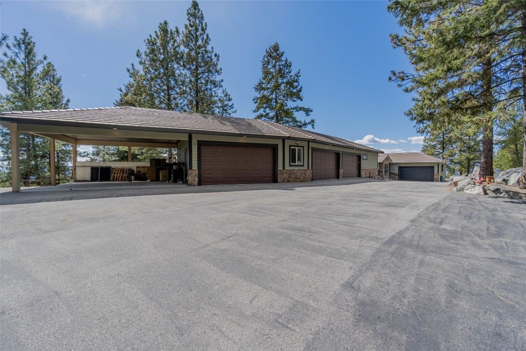 listing image 16519569597854144675