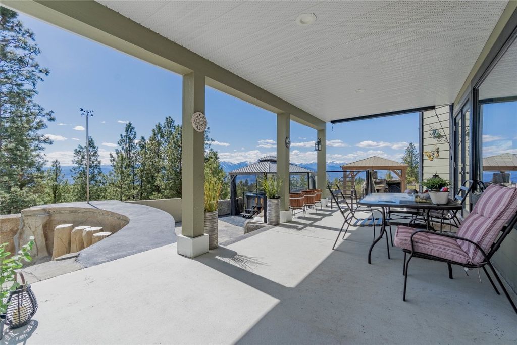 listing image 16512371246849436447