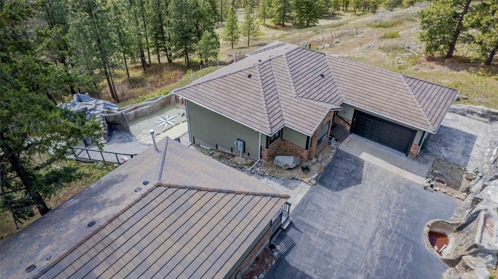 listing image 16514998800303788012