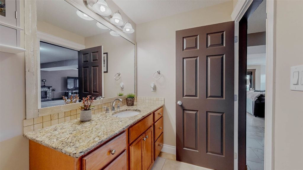 listing image 16512482507723548224