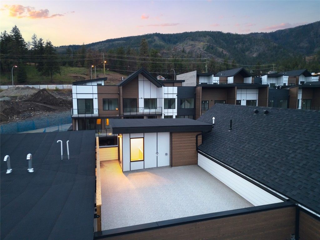 listing image 16515578720956267995