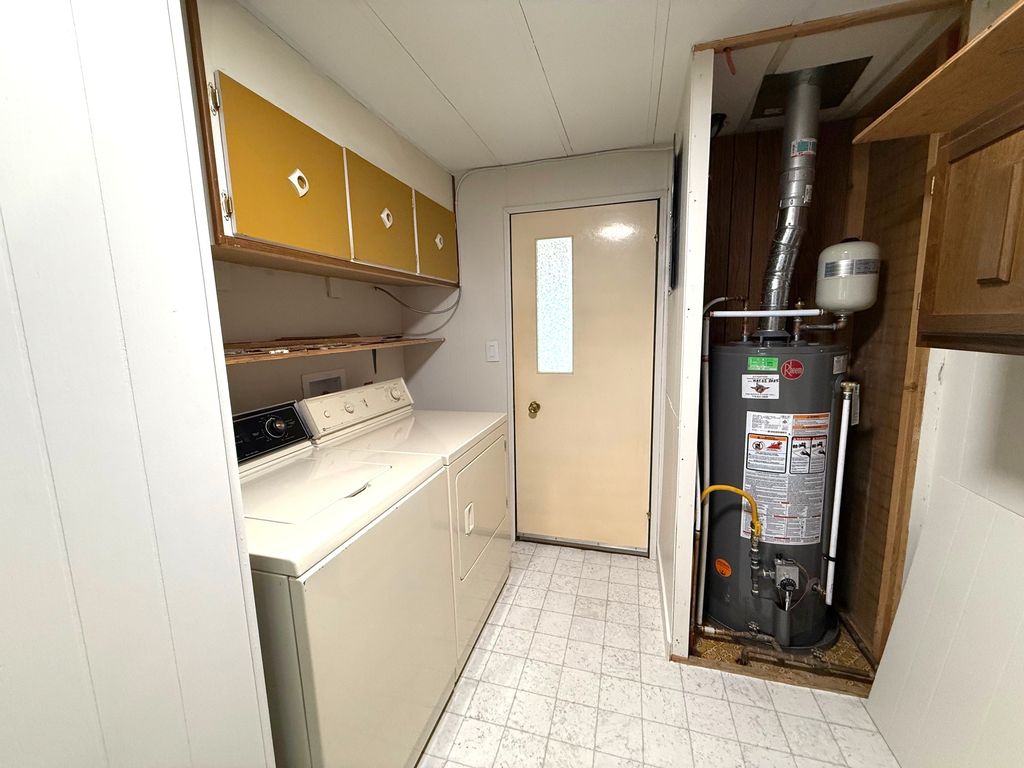 listing image 16513515418849591473