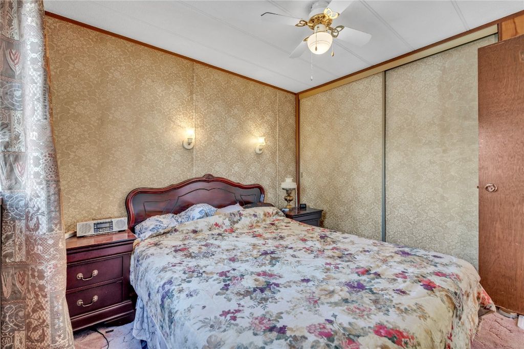 listing image 16518692996171994973