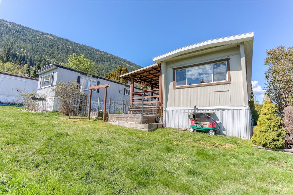 listing image 16519103804347891864