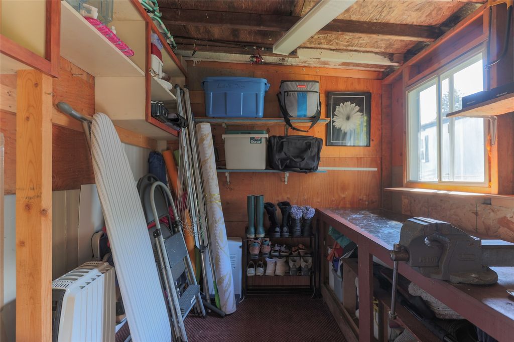 listing image 16512148347331503718