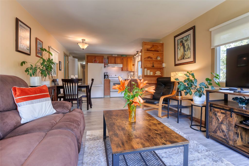 listing image 16514057654836120071