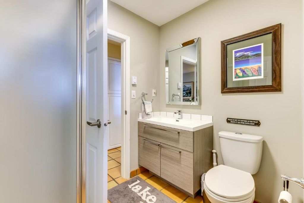 listing image 16518687569689873369