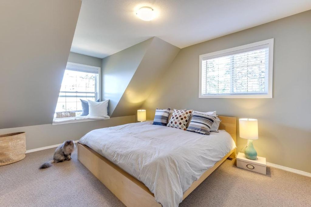 listing image 16514764654653146633