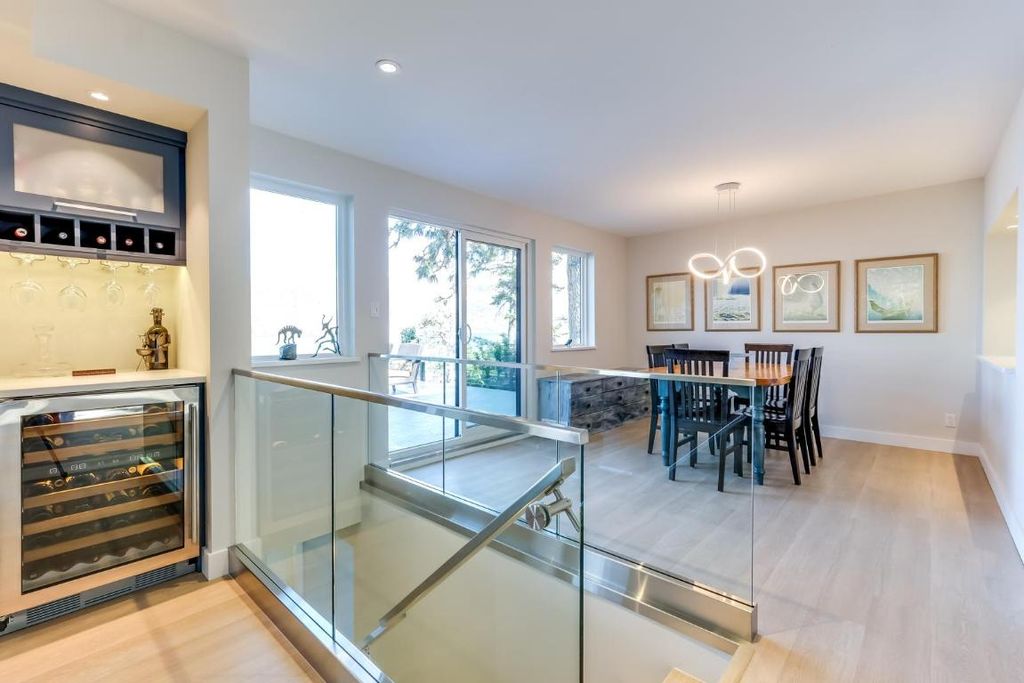 listing image 16510604375965085532