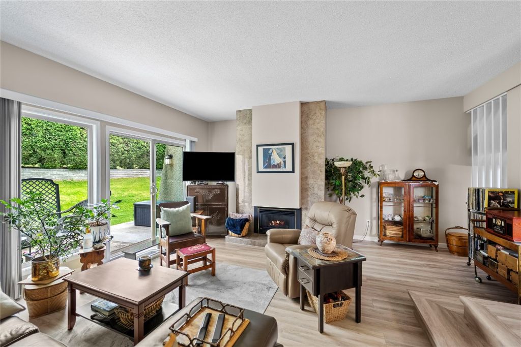 listing image 16513284700008852053