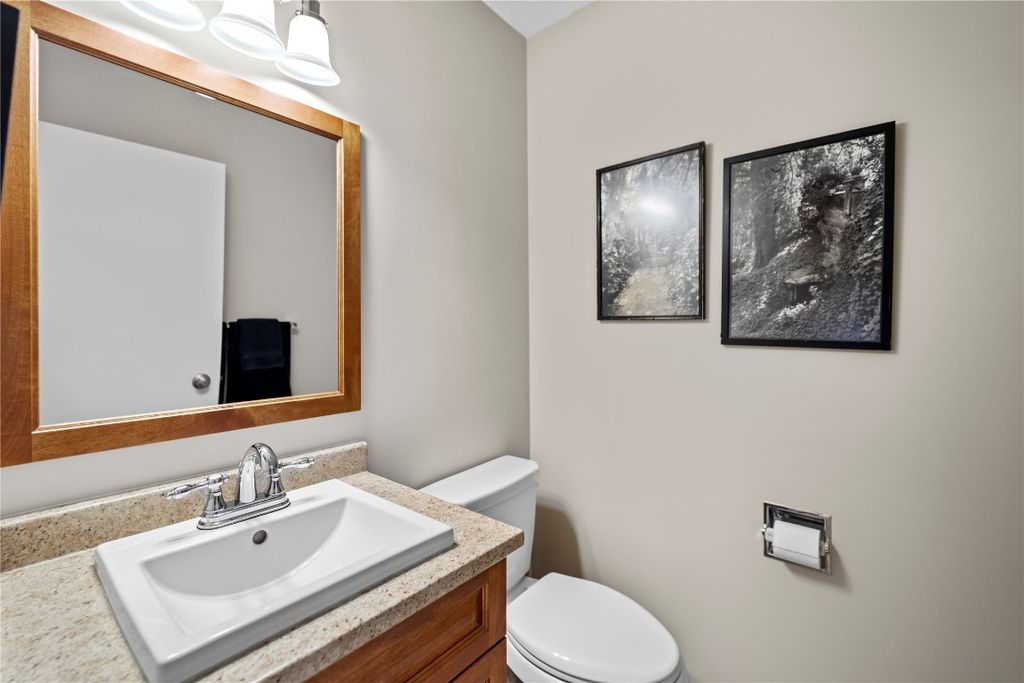listing image 16512796947759779694