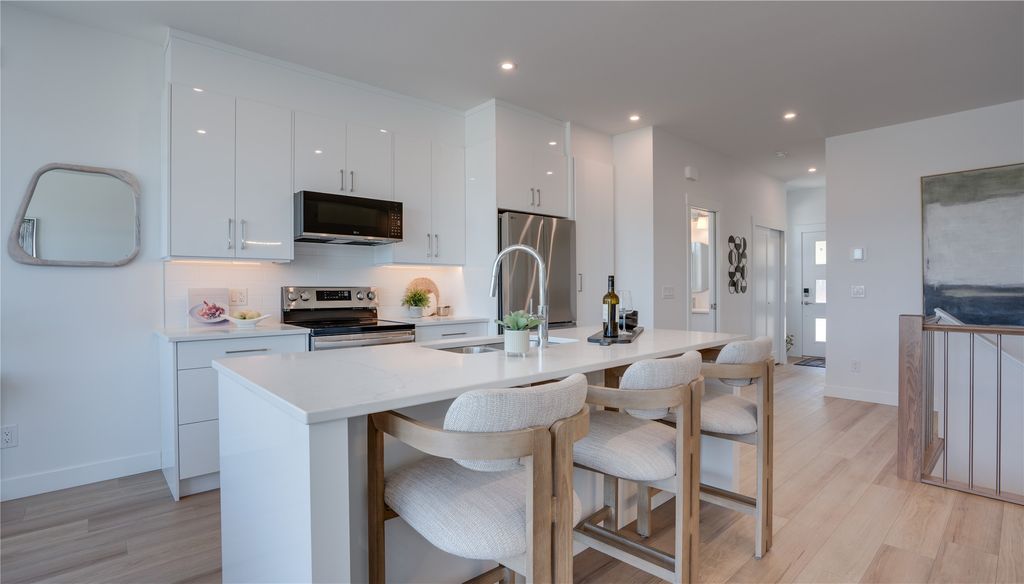 listing image 16510410152311899940