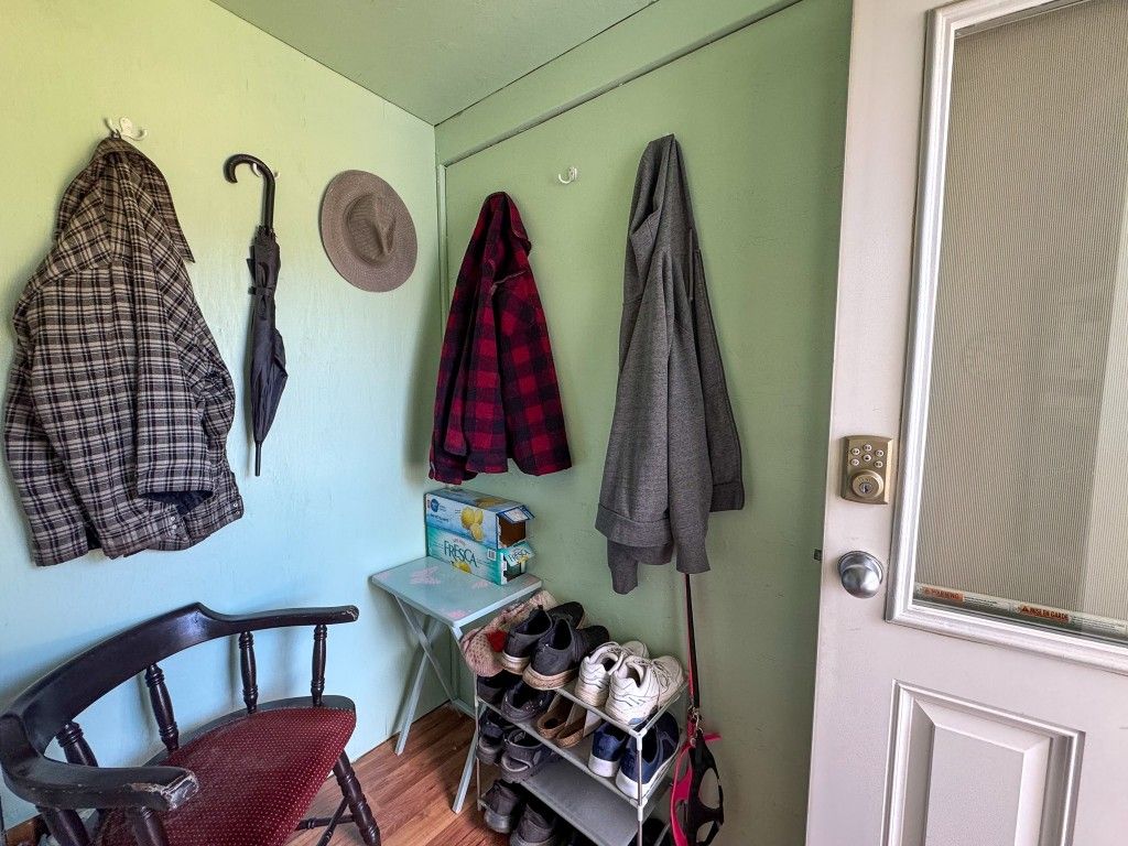 listing image 16510370701304910930