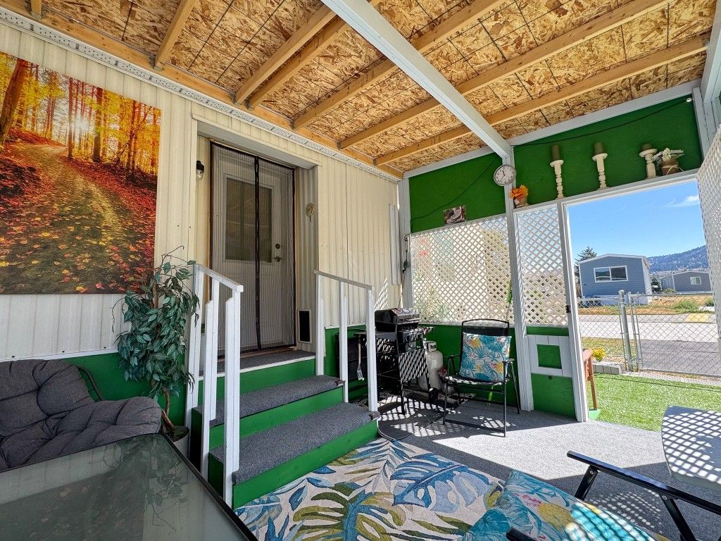 listing image 16516615101673168105