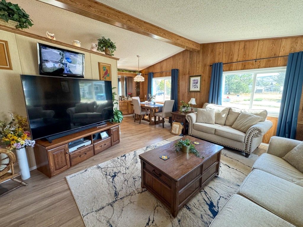 listing image 16513477556697271687