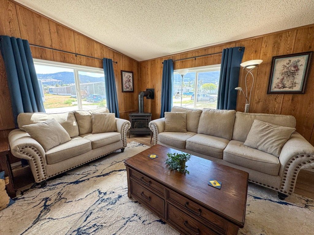 listing image 16512782064886887752