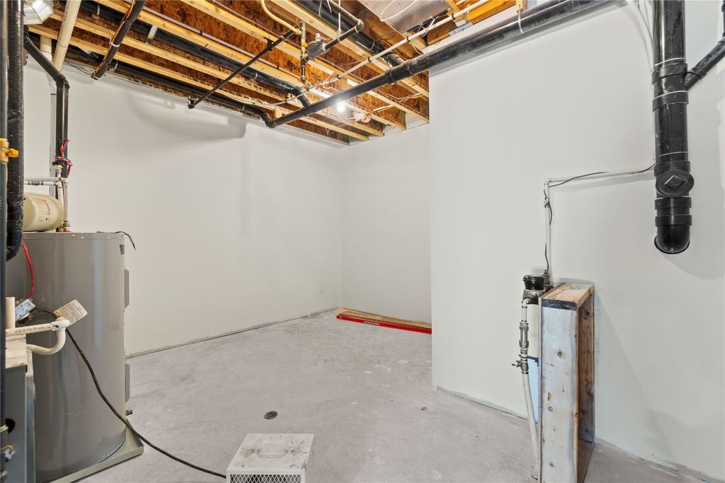 listing image 16513561536170888305