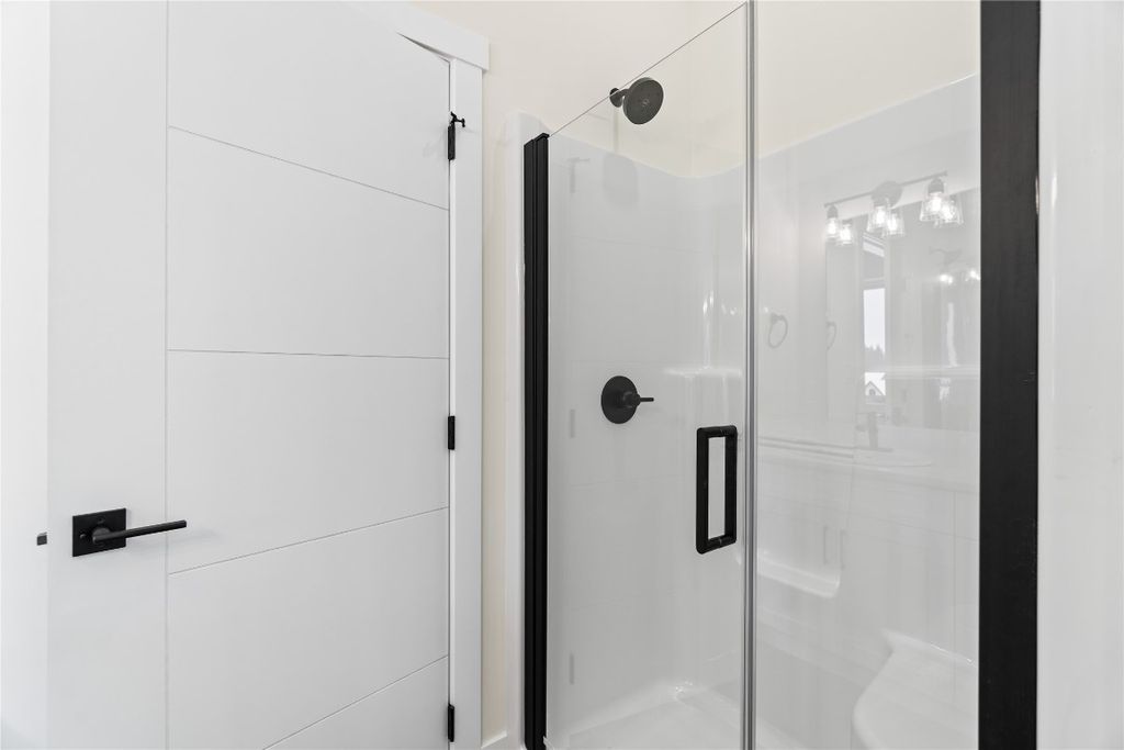 listing image 16516015560397334985