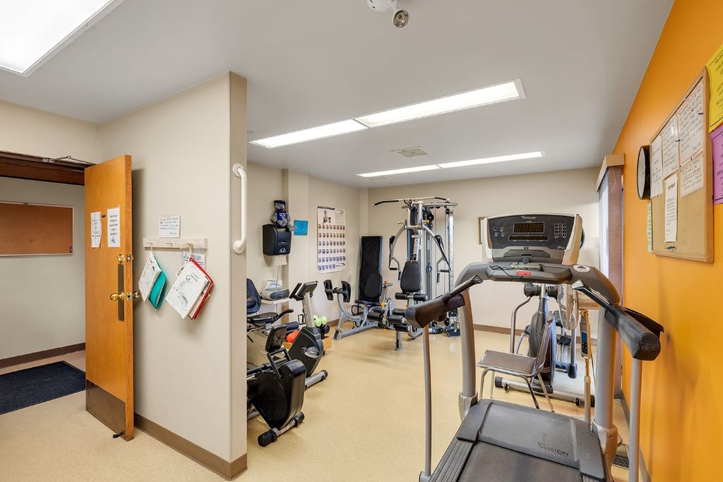 listing image 16511685831723448959