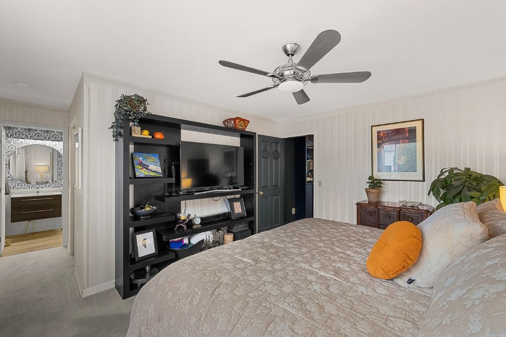 listing image 16512820535139254238