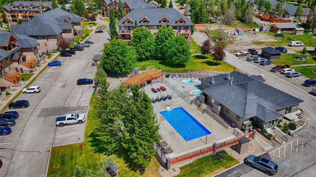 listing image 16515387515197336231