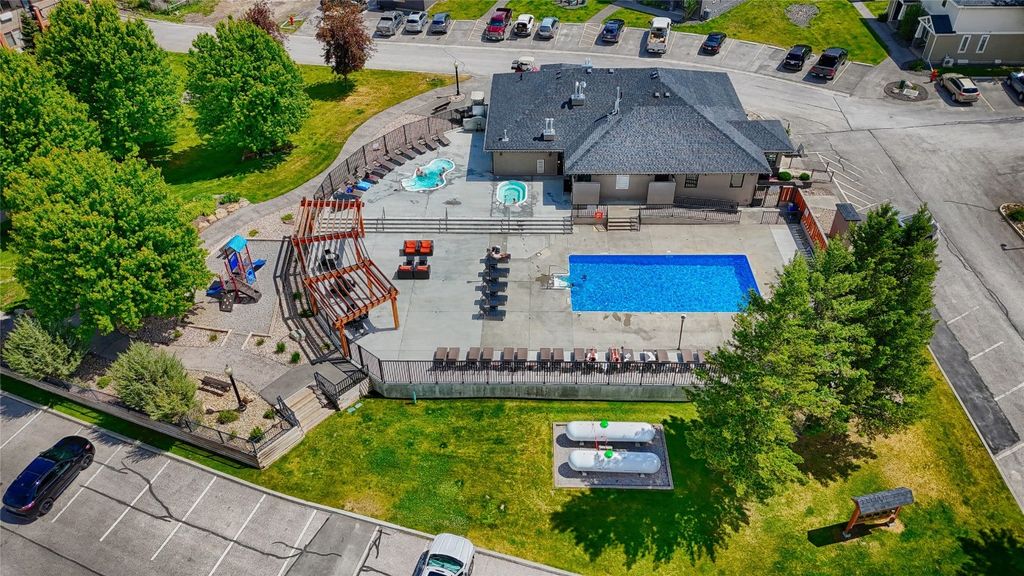 listing image 16512223634268548811