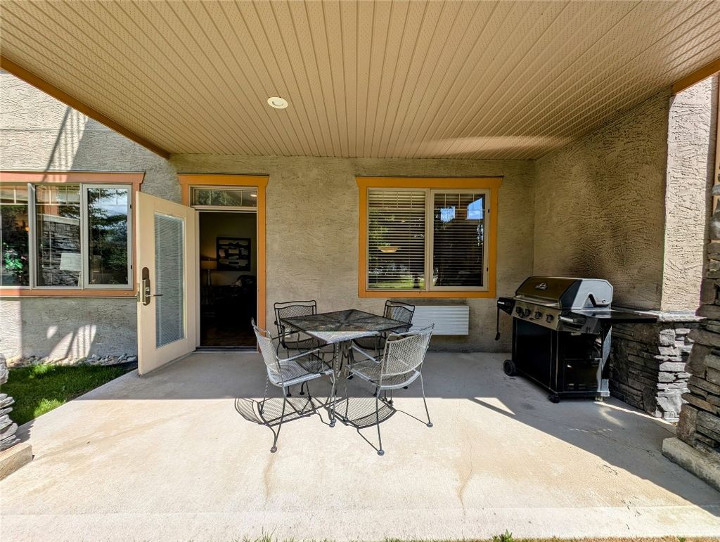 listing image 16515352700097532363