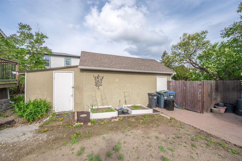 listing image 16511917060726573065