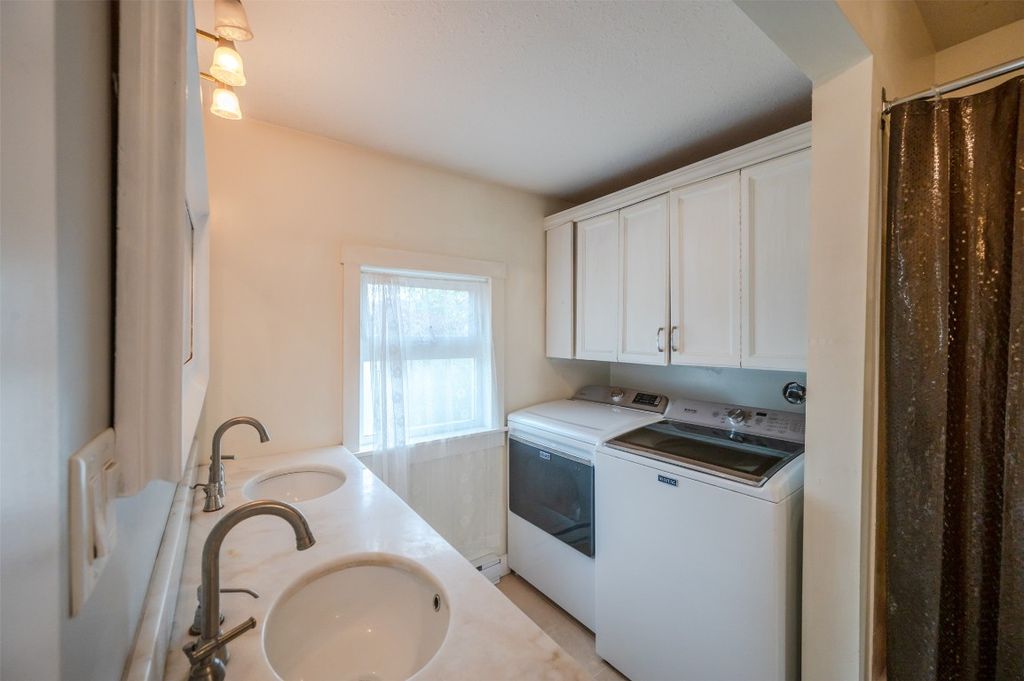 listing image 16513305884001404596